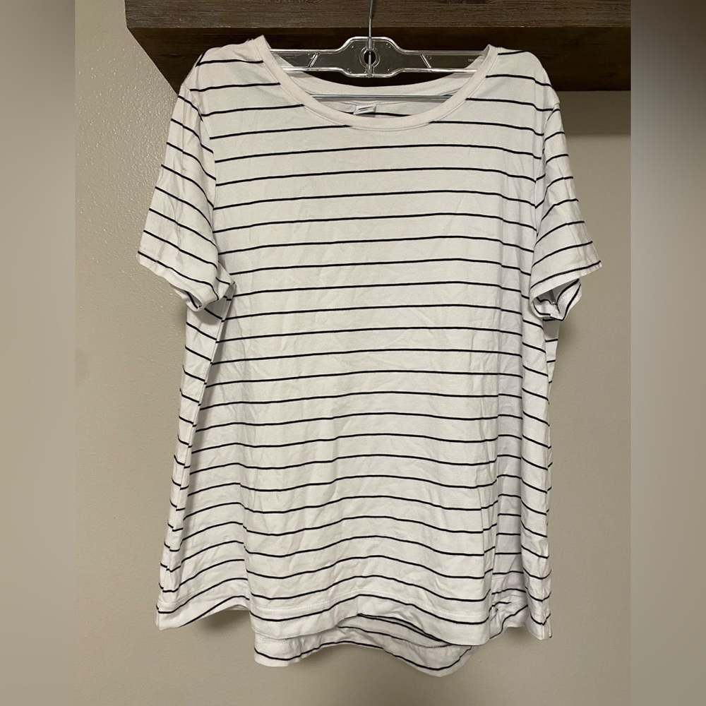 Old Navy Tee